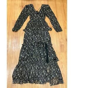 Astr | Dresses | Astr The Label Lace Midi Dress In Hunter Green Size Medium  | Poshmark